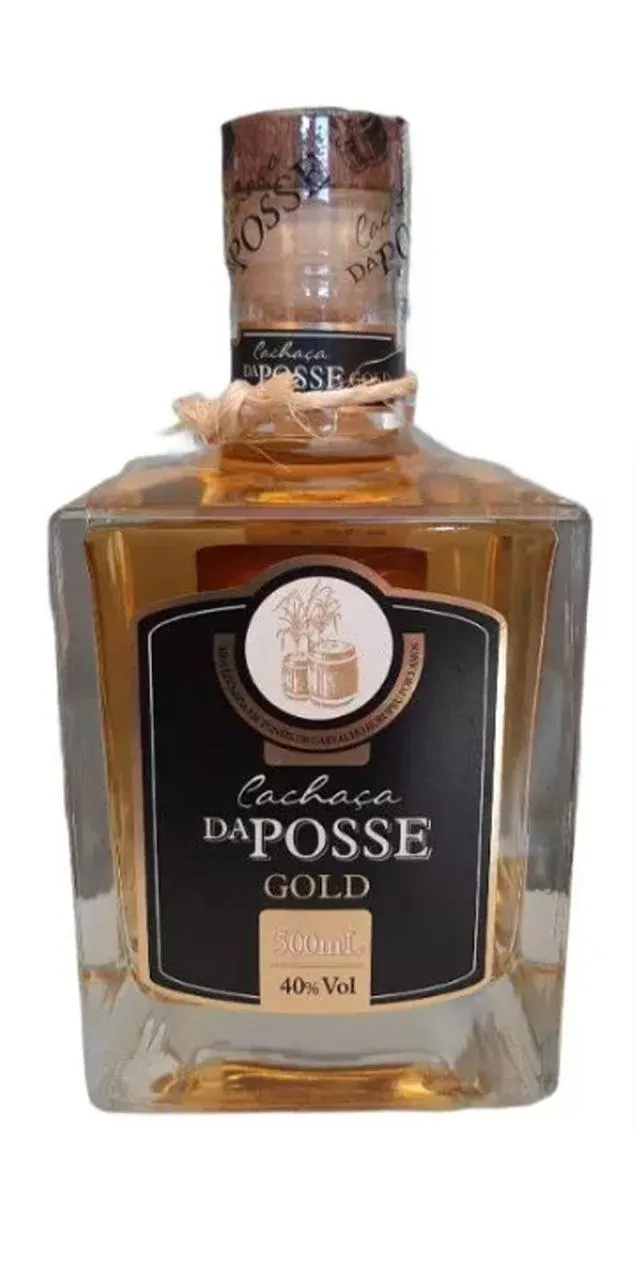 cachaca-da-posse-gold-700-ml_1_2000.webp